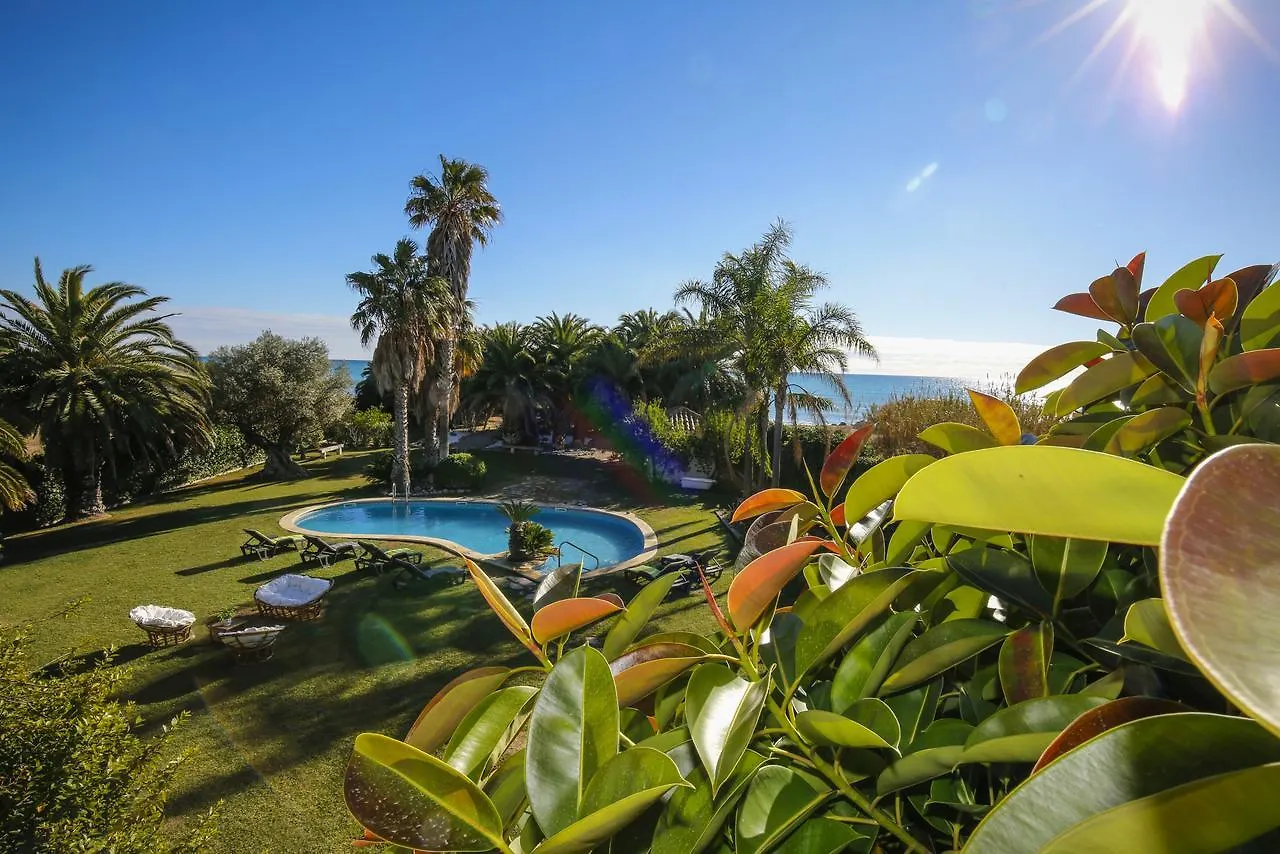 Villa Paraiso Playa Privada 0*, Mont-roig del Camp Spain